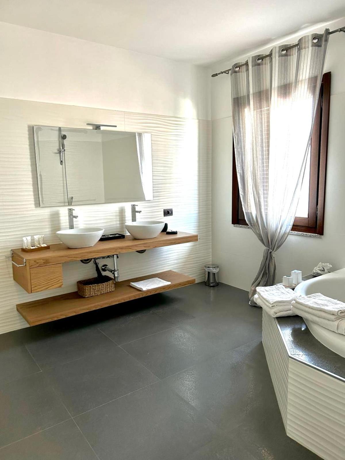 B&B I Colori Dell'Isola Porto Torres Dış mekan fotoğraf